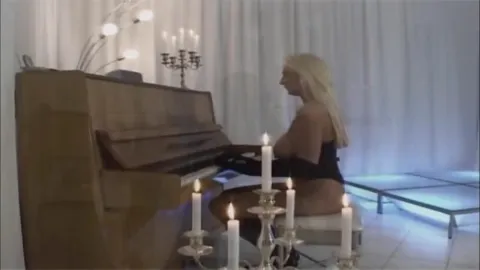 The Piano PMV