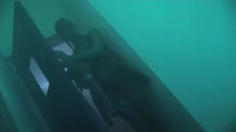 mastab8r's TeeN sLeAzE