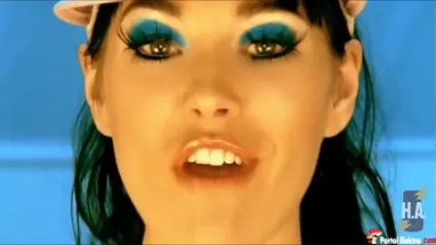 Perfect - by Hypeart