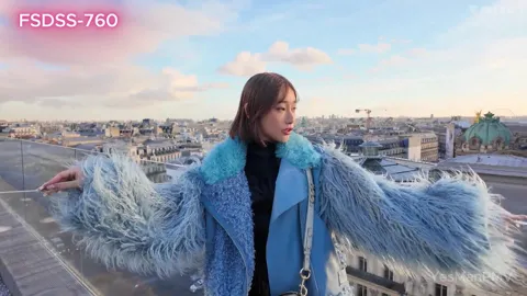 Mitsuha Chiharu in Paris Ch 1