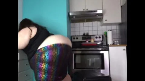 Big Booty (BBW Comp)