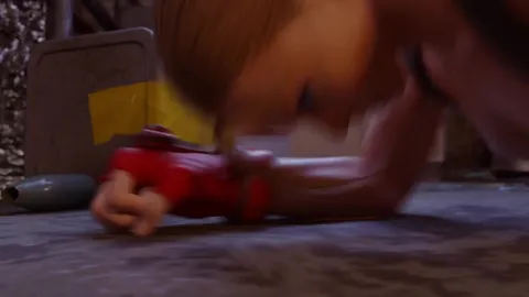 Cammy HMV 3D - Look at her lips & her hips