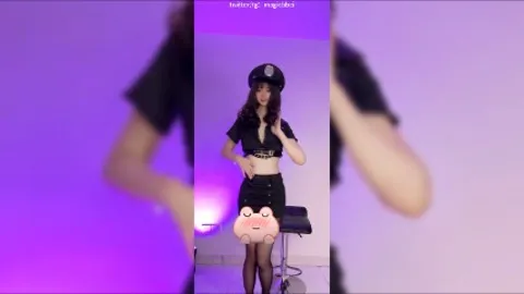 Perform a dance wearing milk - colored stockings