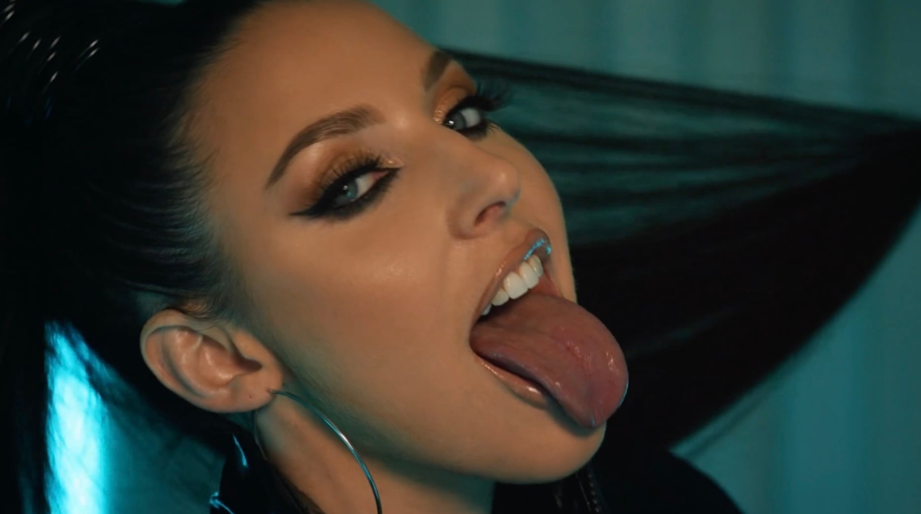 kitty kat (curvy girl PMV)