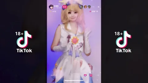 Sexy things off - screen during live