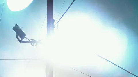 LILLY BELL - 7 RINGS