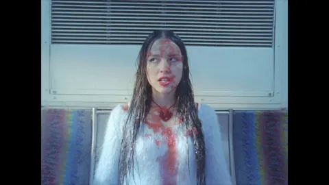 bad idea, right - emma and olivia