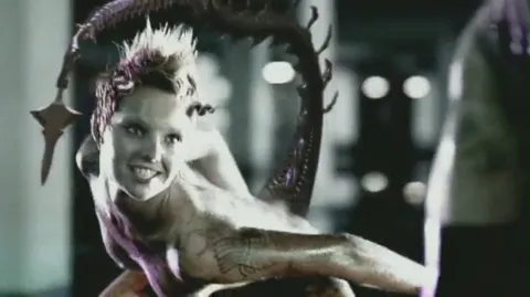 Primal Scream - Miss Lucifer