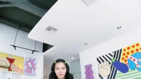 MORGAN LEE is back for a sloppy pmv