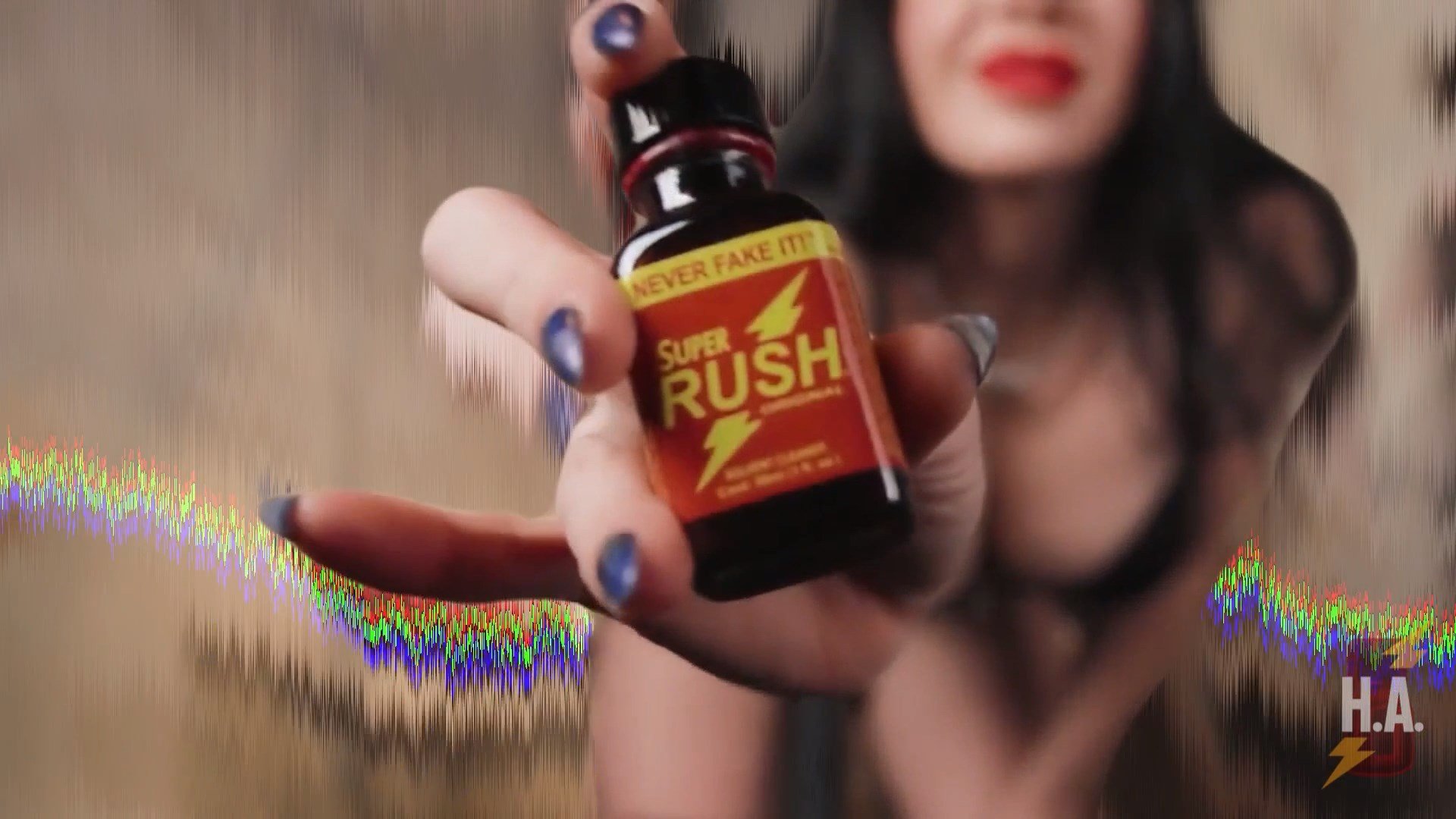 Craves Goddess Snow's strap-on - by HypeArt