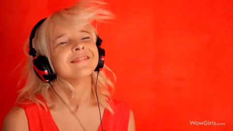 Beautiful Dancing Bitches PMV