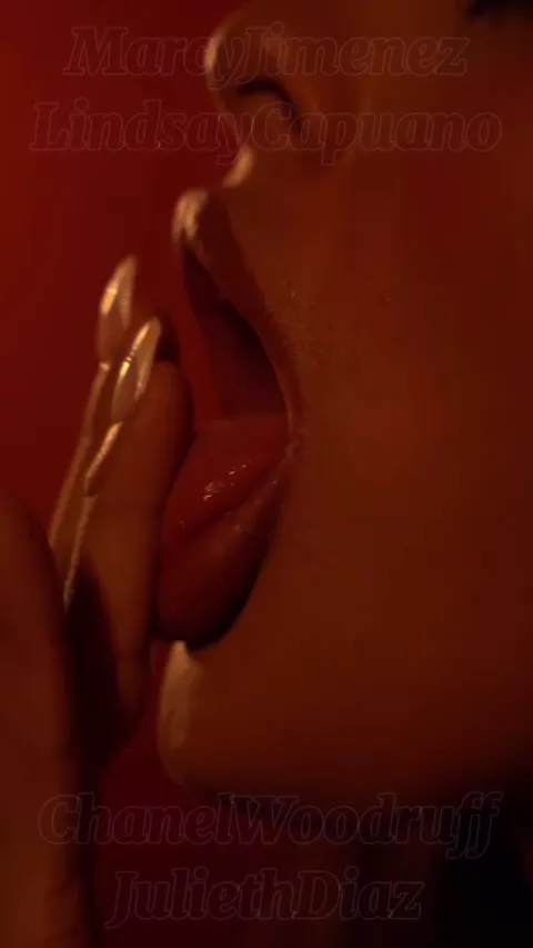 A Mix Of Your Favorite Models & Creators