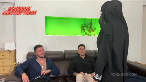 Aaliyah Yasin - Hijab Gangbang - PMV