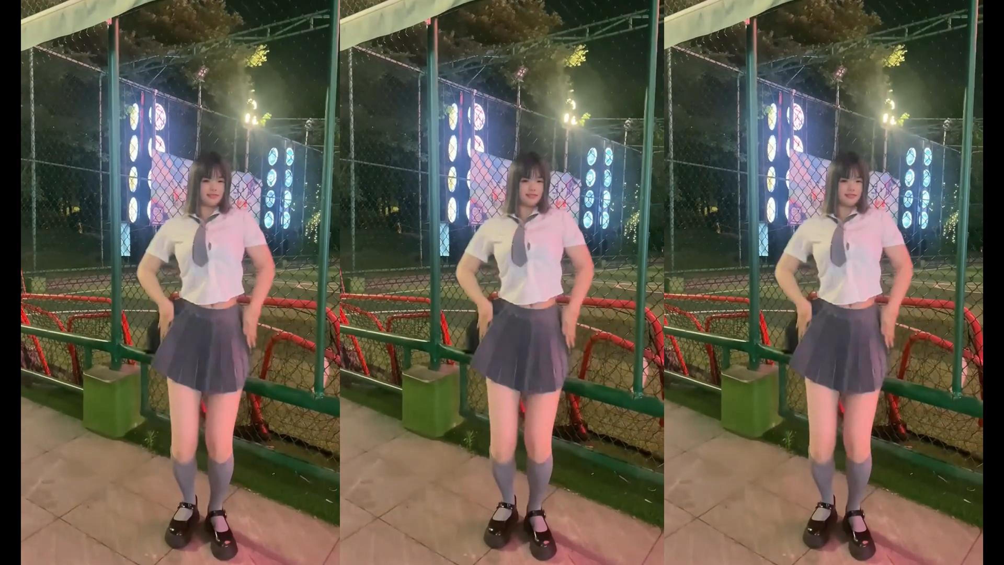 [TikTok-Style Editing] Slow-Cloaked Skirt Waist Half-Exposed Chest [PMV]