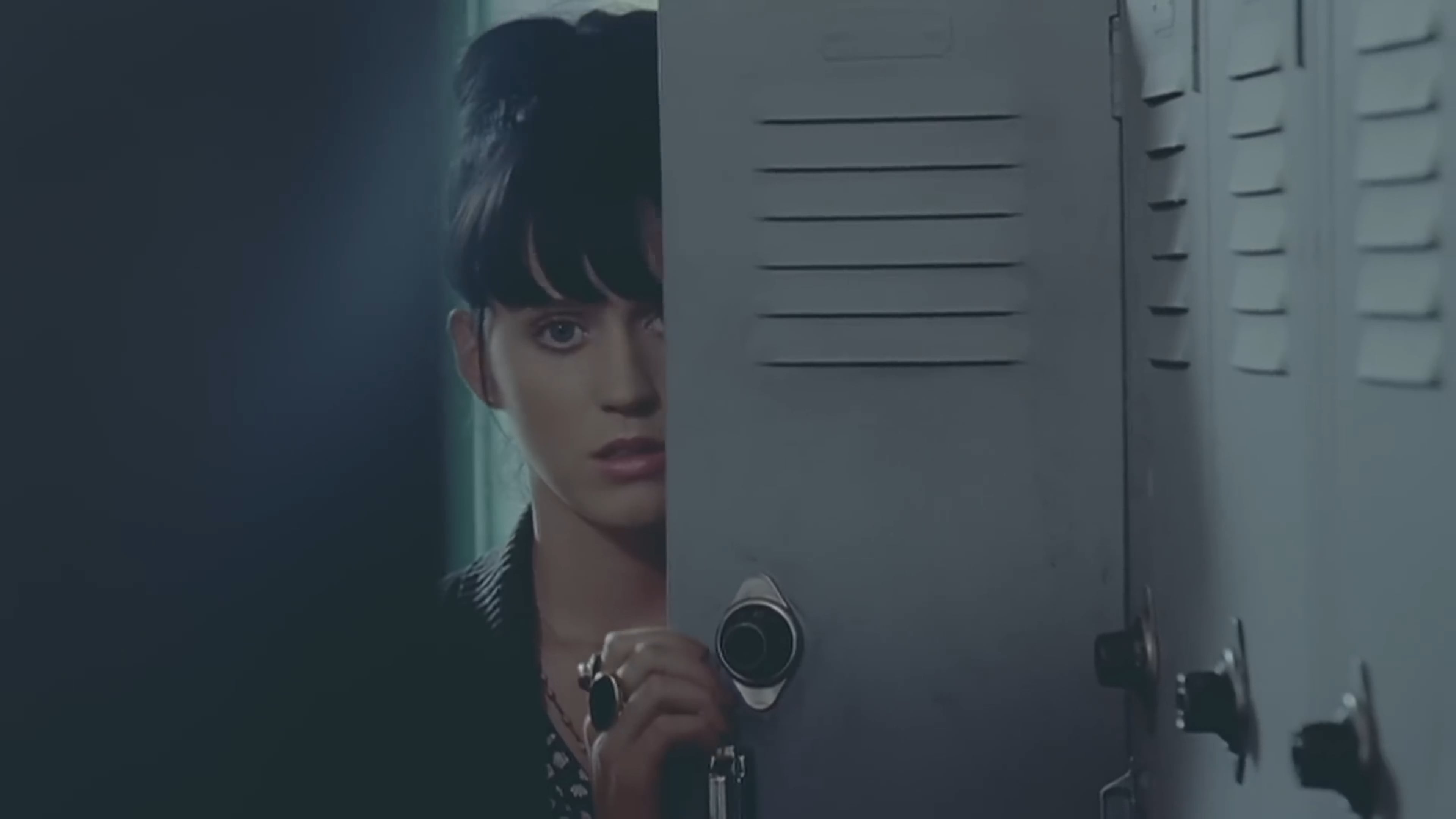 teenage dream - milfs feat katy