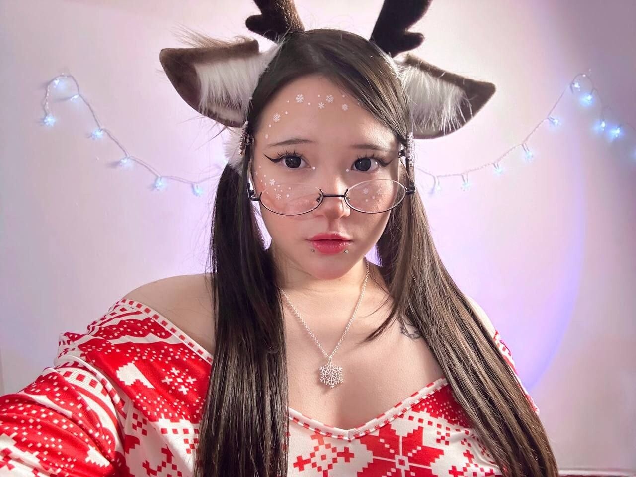 Sweet Peach — Tinyvampfangs PMV