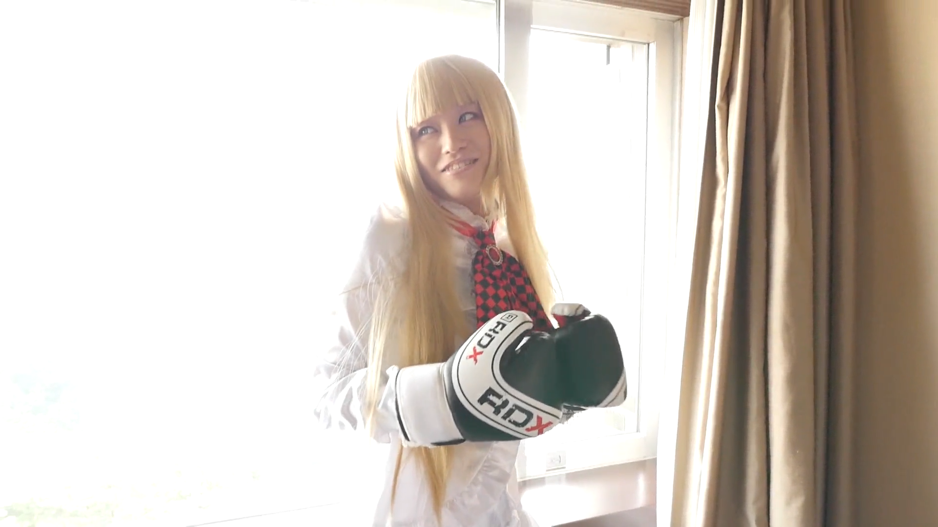 015莉莉·罗舍福尔cos仿妆